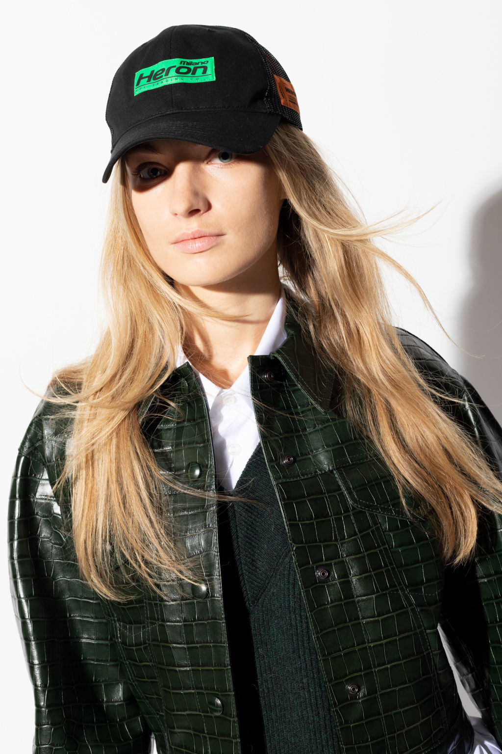 Women s Accessories Womens Black Check Hat Heron Preston